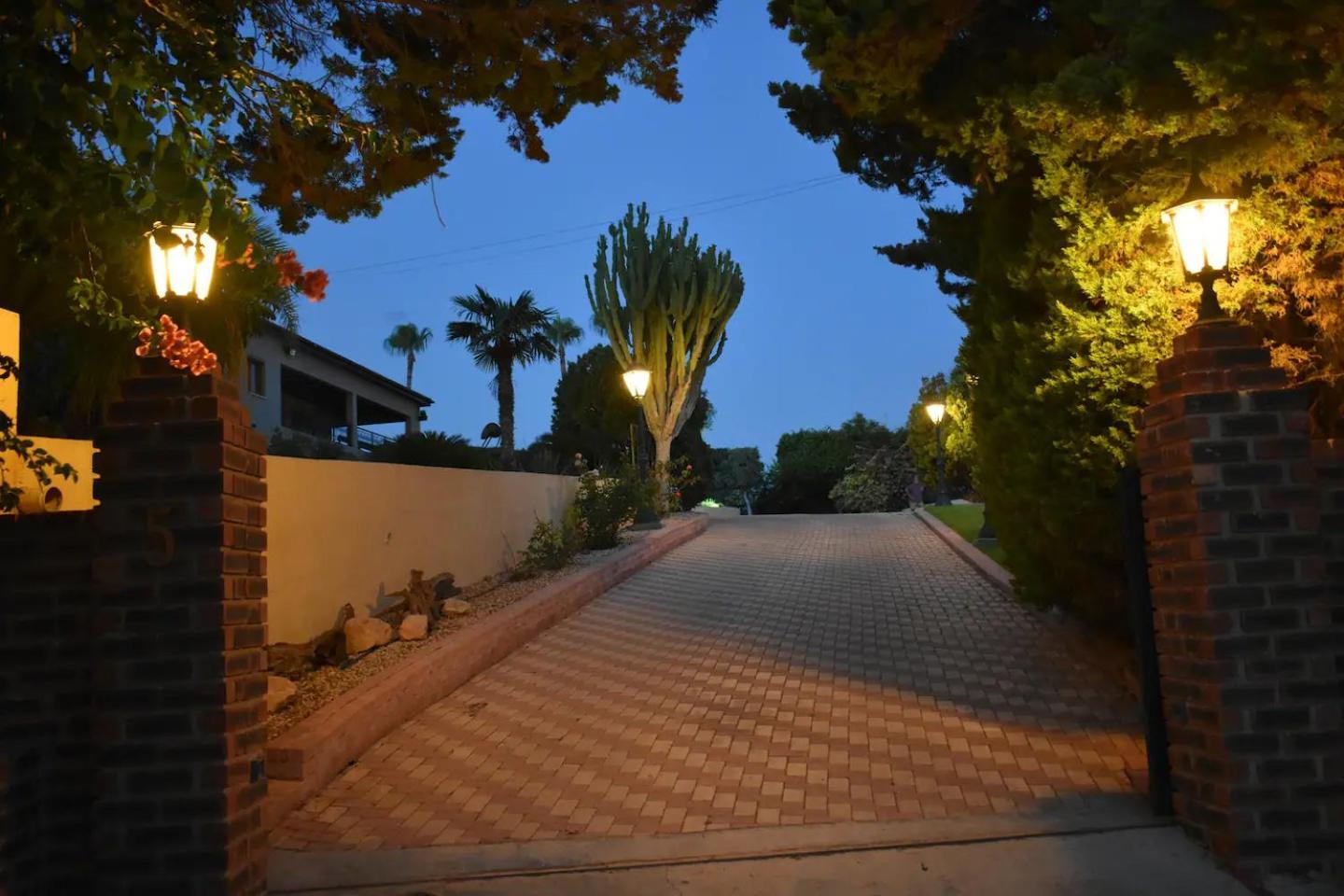 Olive Tree Apartments Лимасол Экстерьер фото