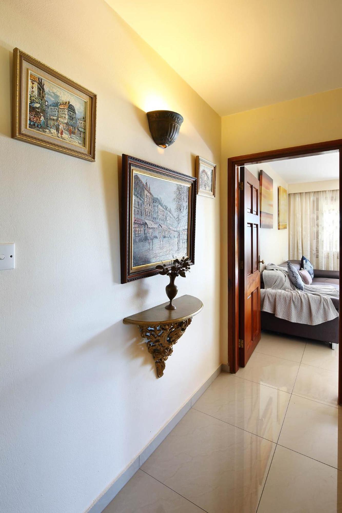 Olive Tree Apartments Лимасол Экстерьер фото